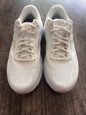 Brooks Women’s White Athletic Running Sneakers with Pink Accents ghost 2